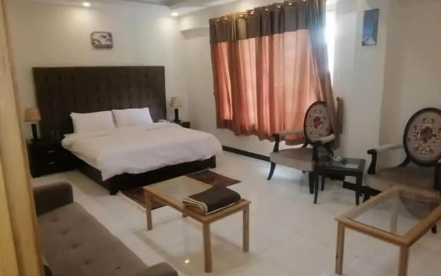 Cloud Way Hotel