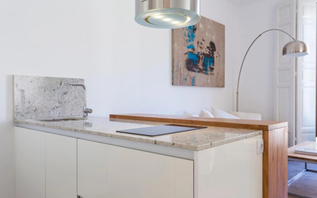 Puerta del Sol Center