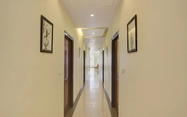 Capital O 11137 Hotel Morgen Suites