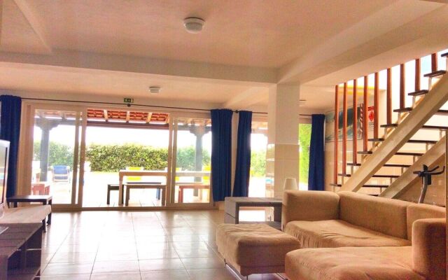 Freesurf Camp Hostel