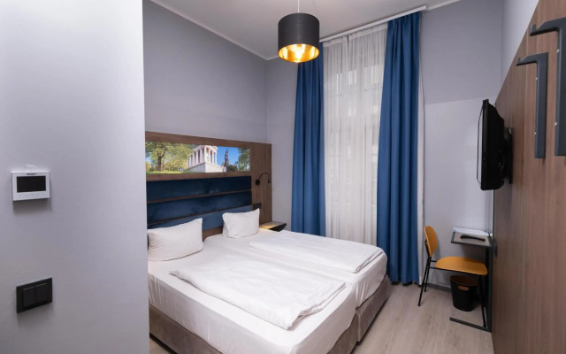 Smart Stay Hotel Station