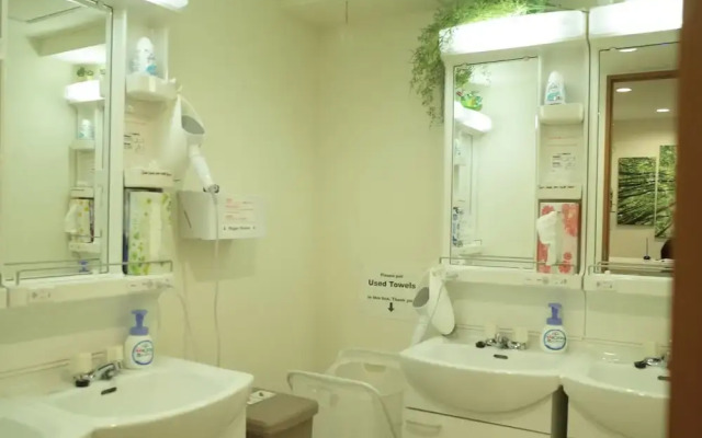 bnb+ Trip Community Tokyo - Adult Only Hostel