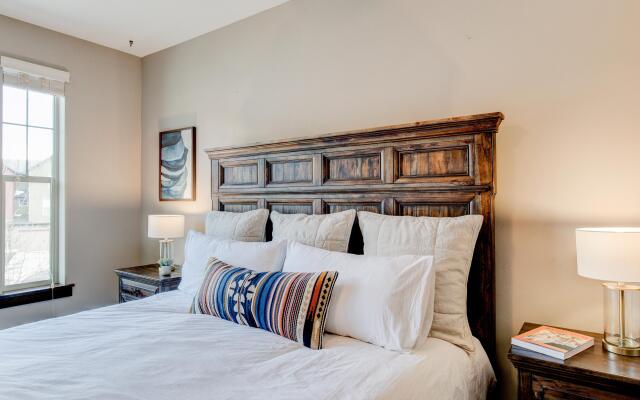 Noah s Retreat by Boutiq