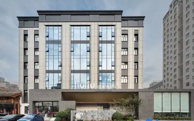LiuLiu Urban Resort Hotel