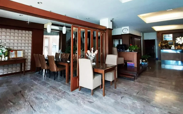 The 1 Boutique Hotel