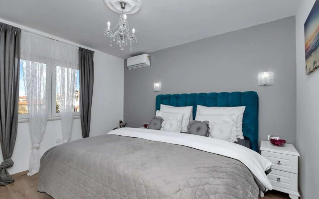 Luxurious Apartment Nino