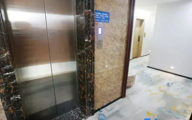 Jinglong Hotel