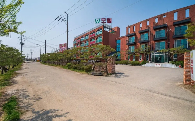 Incheon W Hotel