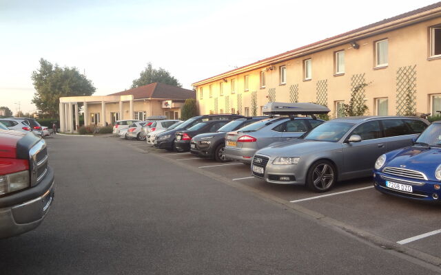 Logis Cottage Hotel Calais