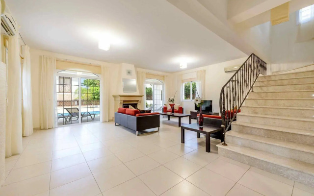 Villa Argo