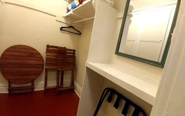 Historic Whiting Hotel Suites