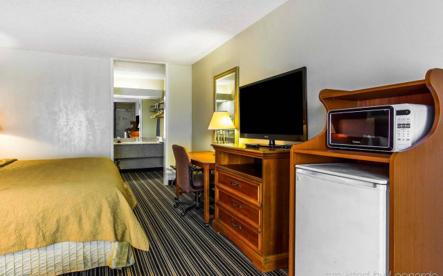 Motel 6 Opelika, AL
