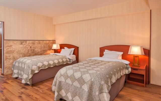 Hotel Primavera