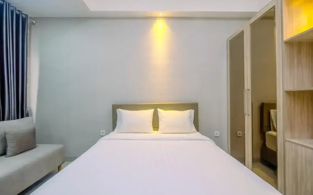 Homey and Warm Studio Apartment Oasis Cikarang