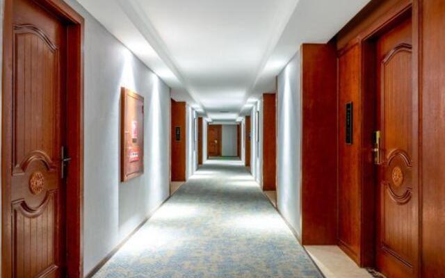 Junyi Haoting Holiday Hotel