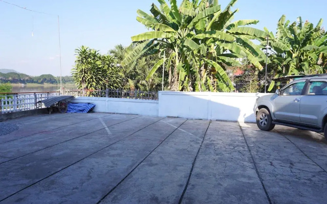 Suksomboon Hotel Chiangkhan