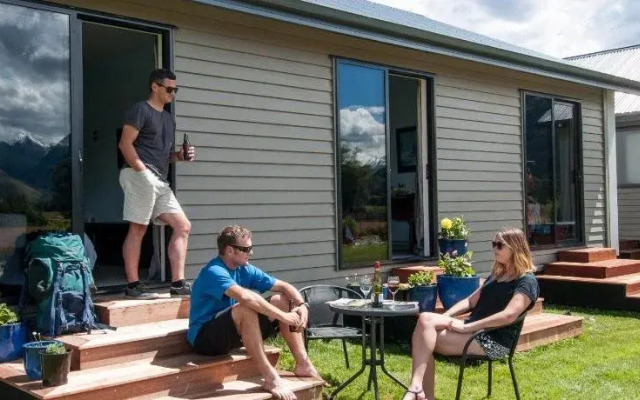 Glenorchy Peaks B&B