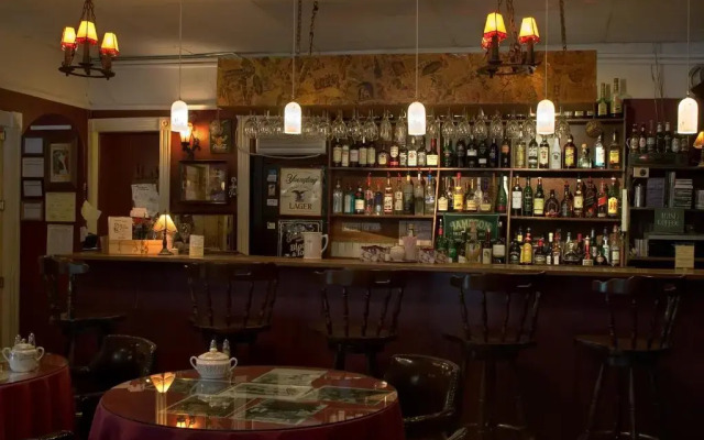 Inn at Starlight Lake & Restaurant