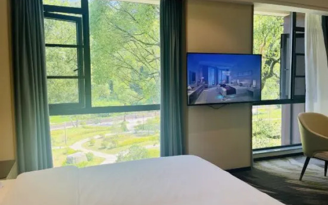 YUE.SCENERY HoTEL