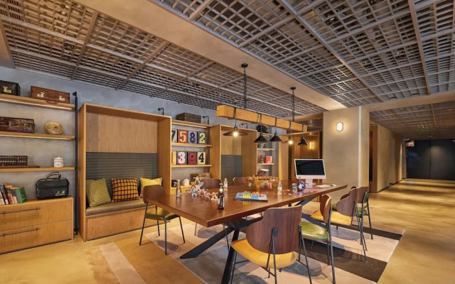 Moxy Shanghai Putuo