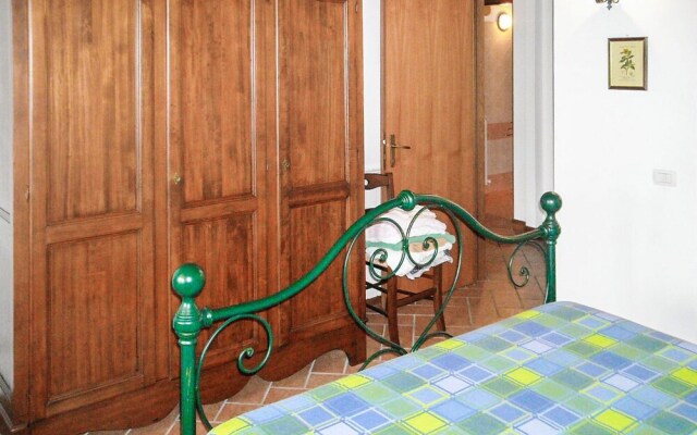 Traditional Apartment Beatrice