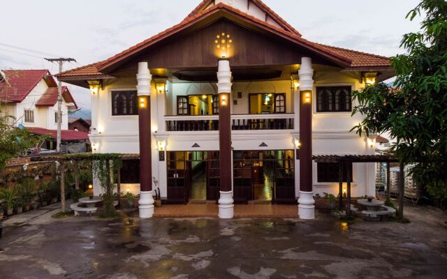 Vangsavath Hotel