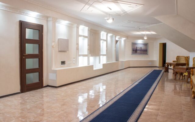 Отель «Британия»