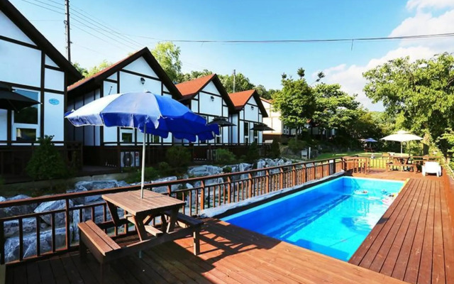 Paju Harujengwon Pension