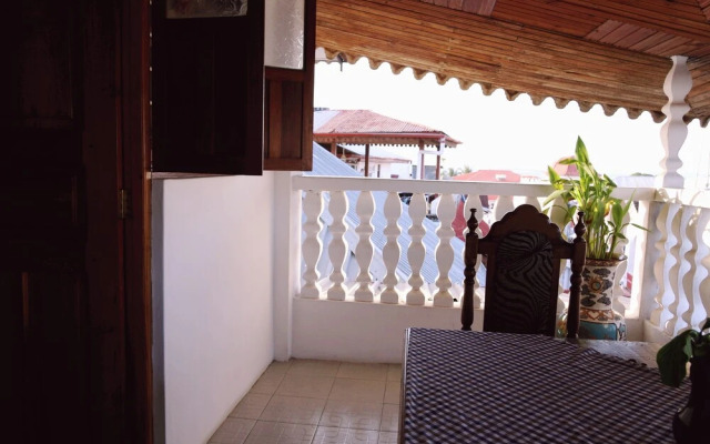 Shangani Hotel