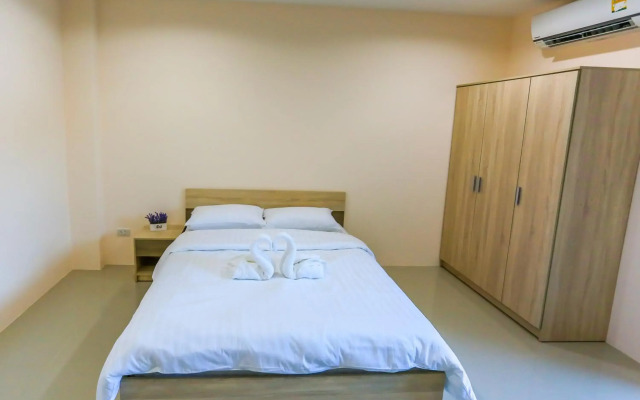 Tempo Plus Apartment Mae Sot