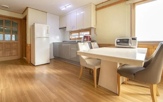 Pocheon Bomulsum Pension