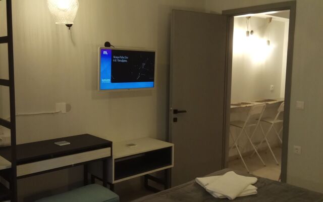 ANNUNZIATA URBAN SUITES by LOC HOSPITALITY
