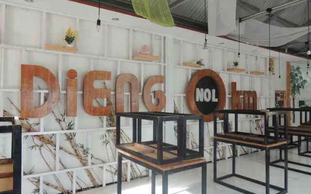 Penginapan Dieng 0km
