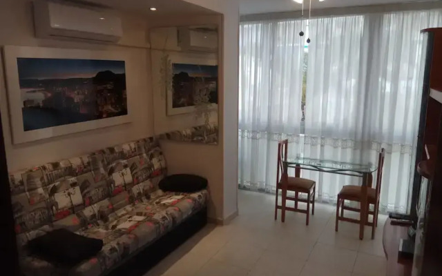 Apartment 1 bedroom 90m Levante Beach