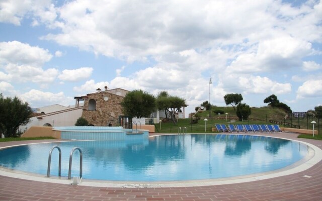 Feng Shui Pool House 28