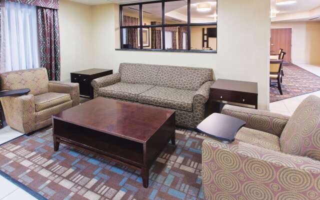 La Quinta Inn & Suites by Wyndham Columbus - Grove City