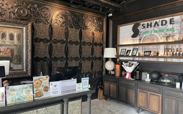 Shade House - Phuket Downtown