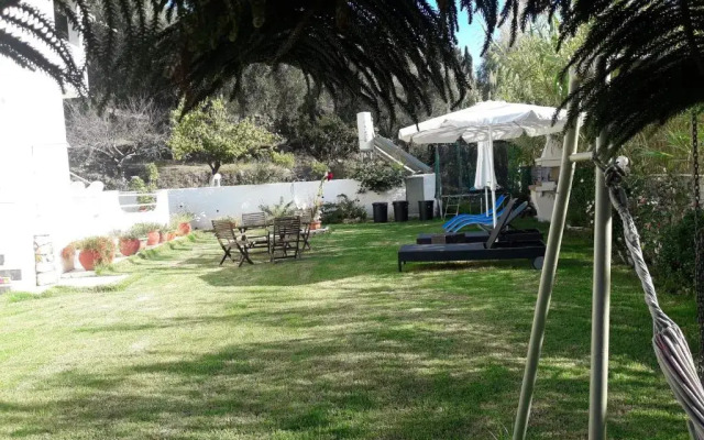 Makis Apartments