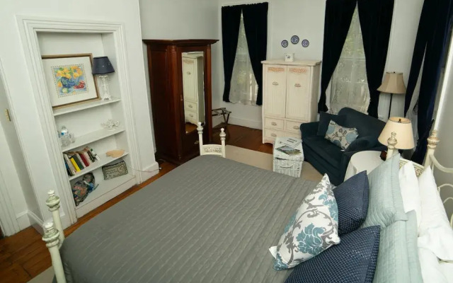 Faunbrook Bed & Breakfast