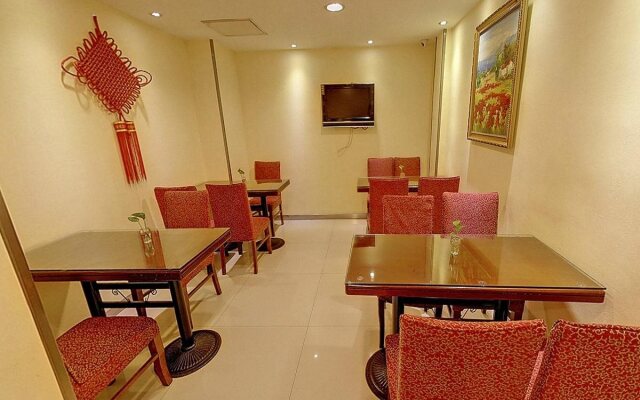 Hanting Express Hotel Shanghai Minsheng Road