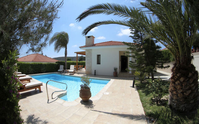 Eve Pissouri Villas