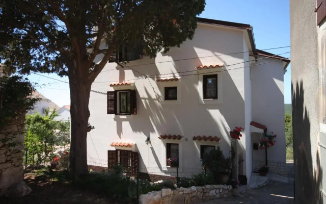 Apartments and rooms with parking space Cunski, Losinj - 2498