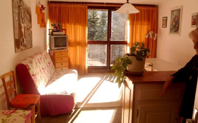 Apartment With one Bedroom in Enchastrayes, With Wonderful Mountain Vi