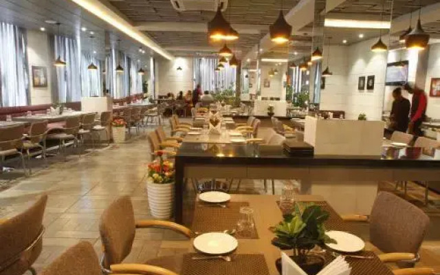 Hotel Genista Inn