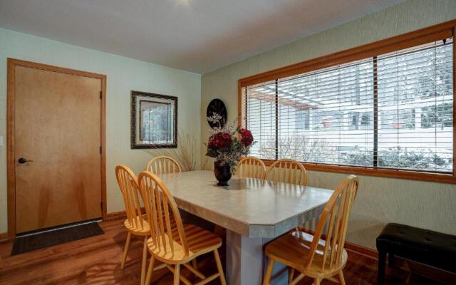 6 Otter-HOT Tub-3BR/2BA