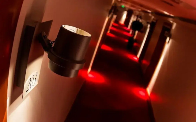 Hotel Lav