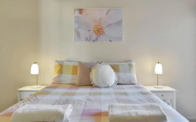 Terrific Taloumbi, Cosy & Spacious, Free Wifi