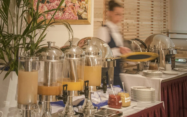 Grand Hotel Palladium Munich