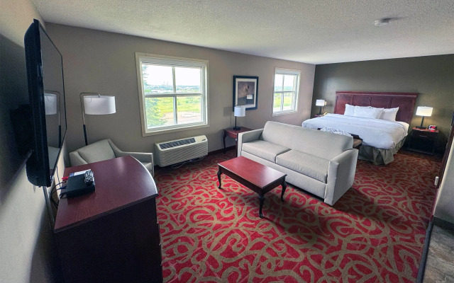 Ramada by Wyndham Sherwood Park
