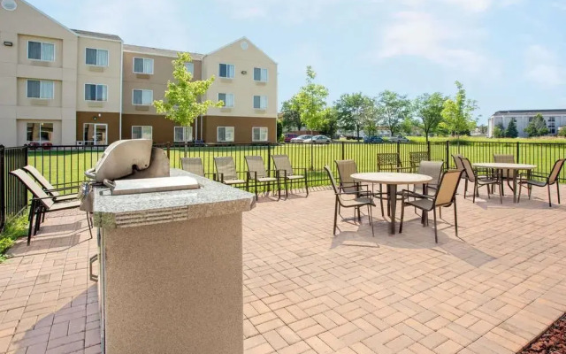 Baymont Inn and Suites Green Bay